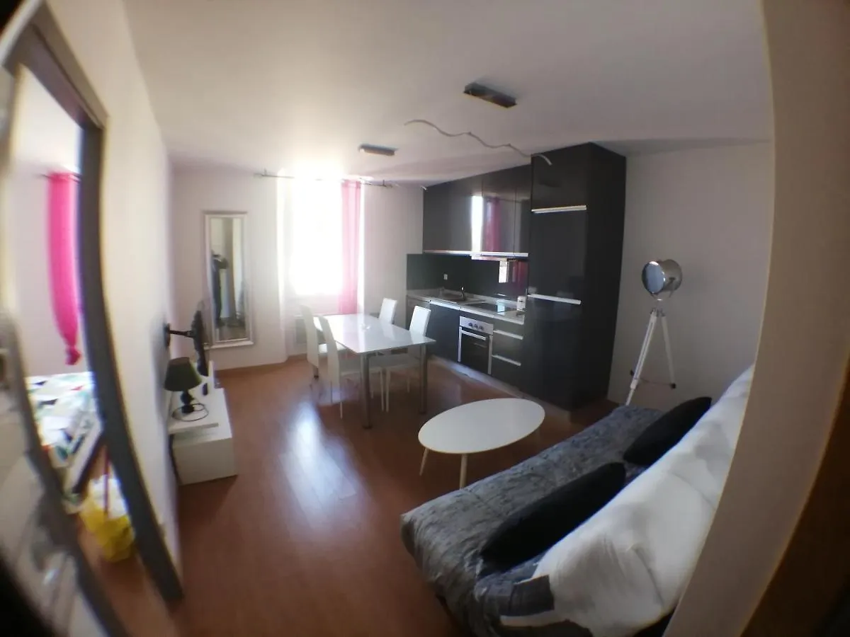 Le Cerisier Apartment Aups